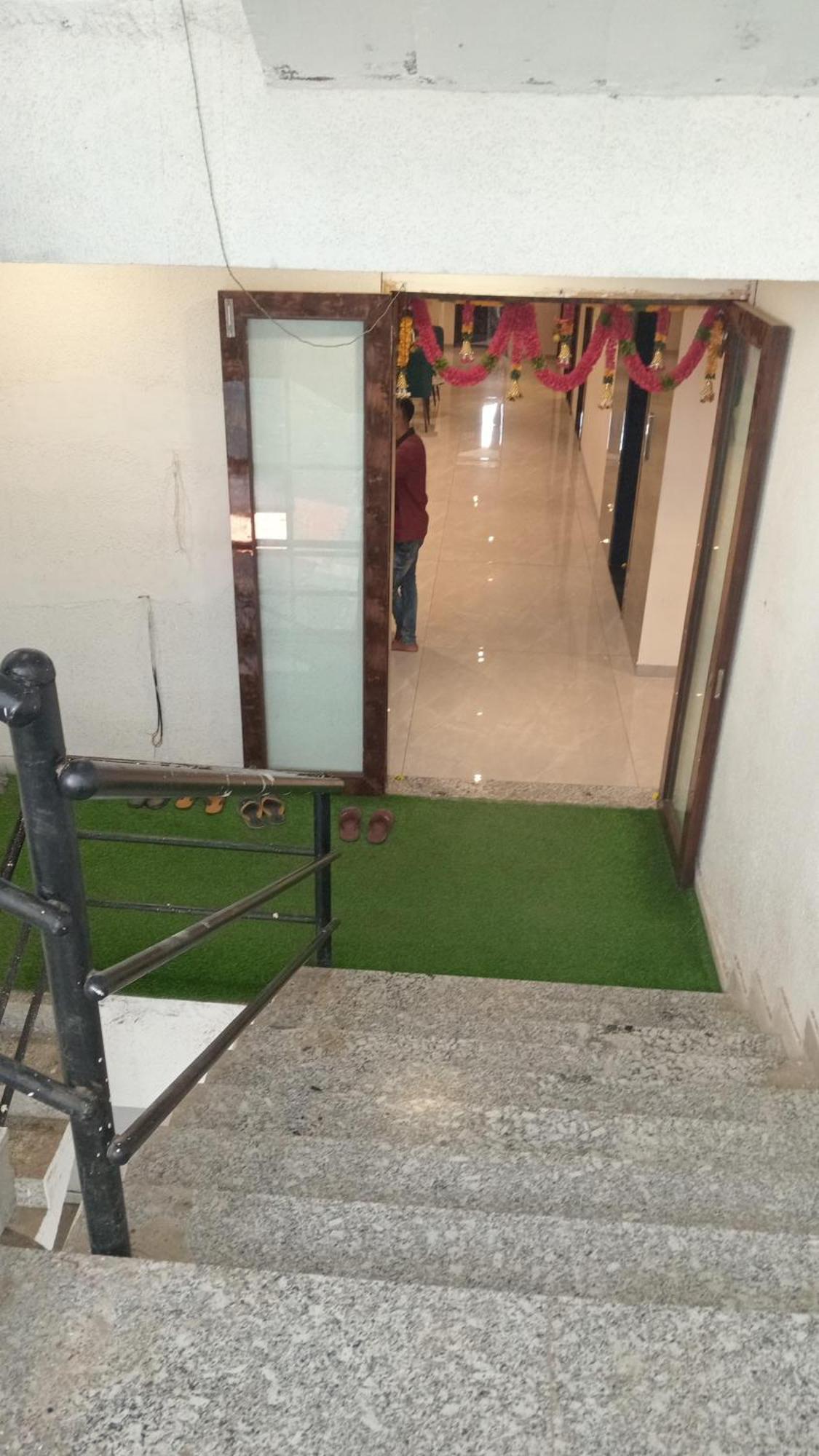 New Balaji Residency By Glitz Hotels Ulhāsnagar Esterno foto