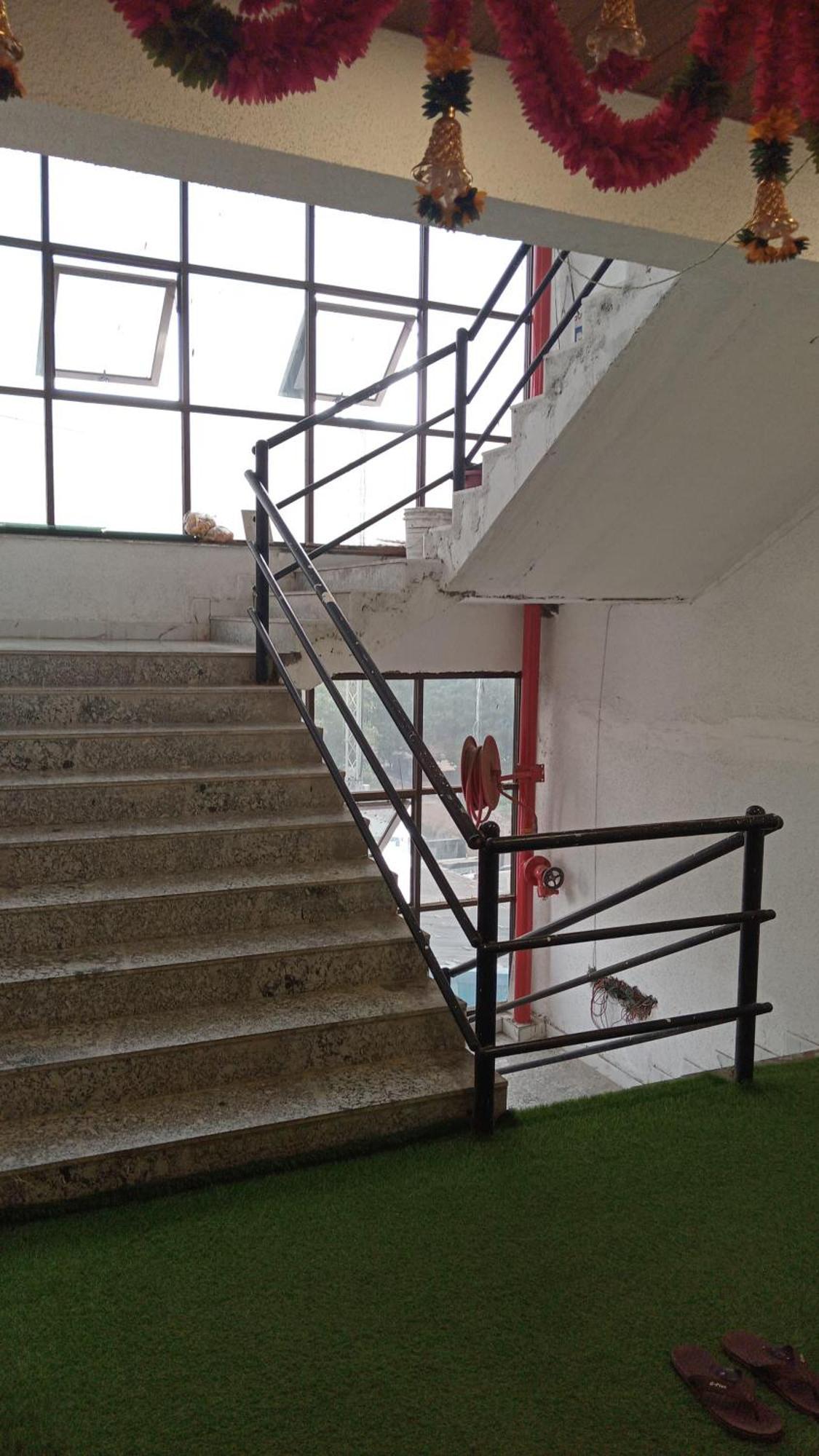 New Balaji Residency By Glitz Hotels Ulhāsnagar Esterno foto
